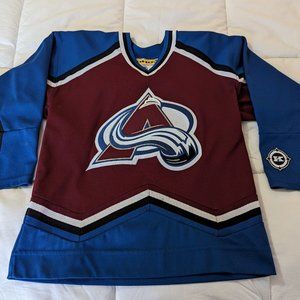 Vintage KOHO Colorado Avalanche NHL Embroidered Hockey Jersey Youth Size L/XL